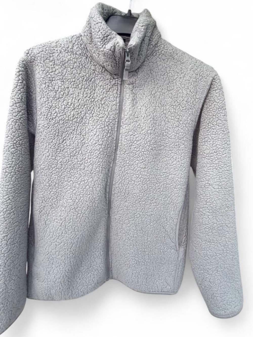 UNICLO Gray Sherpa Fleece Jacket - Lightweight Warmth size M gently used used
